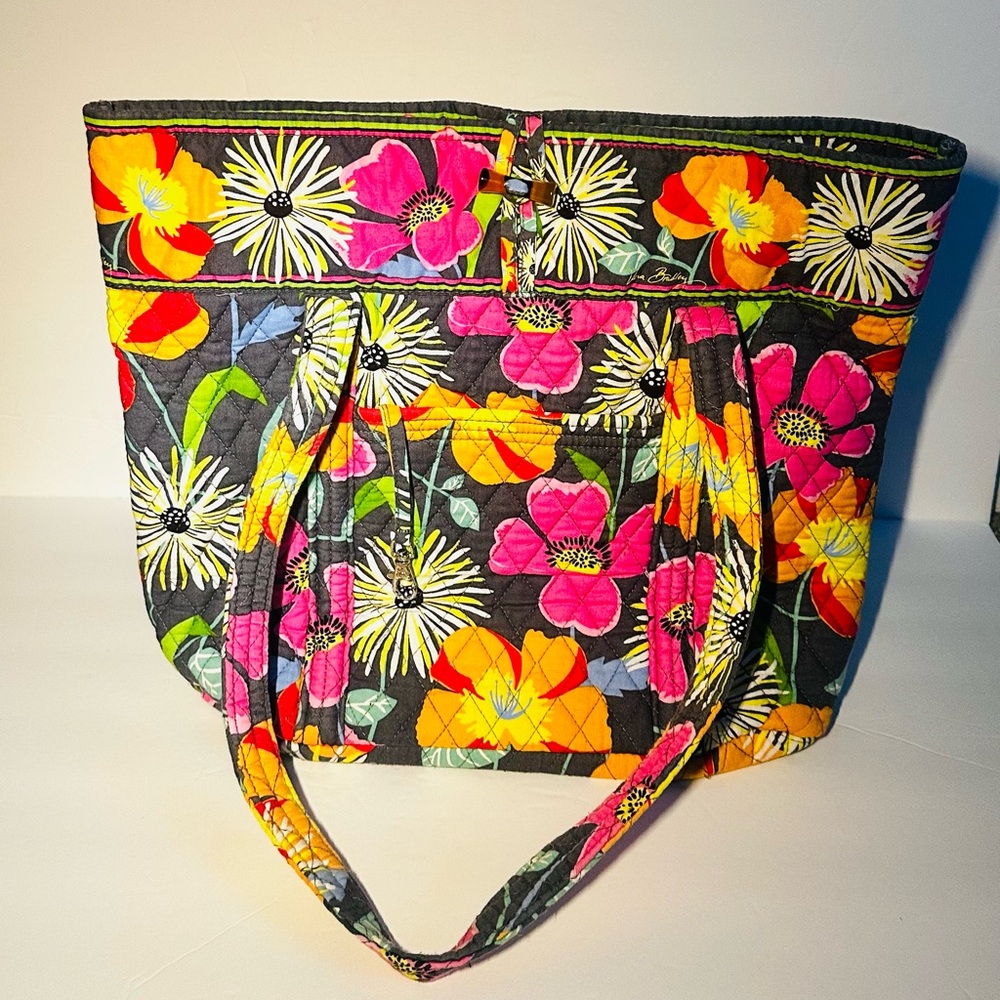 Vera Bradley Jazzy Floral Grey and Pink Toggle Closure Tote bag